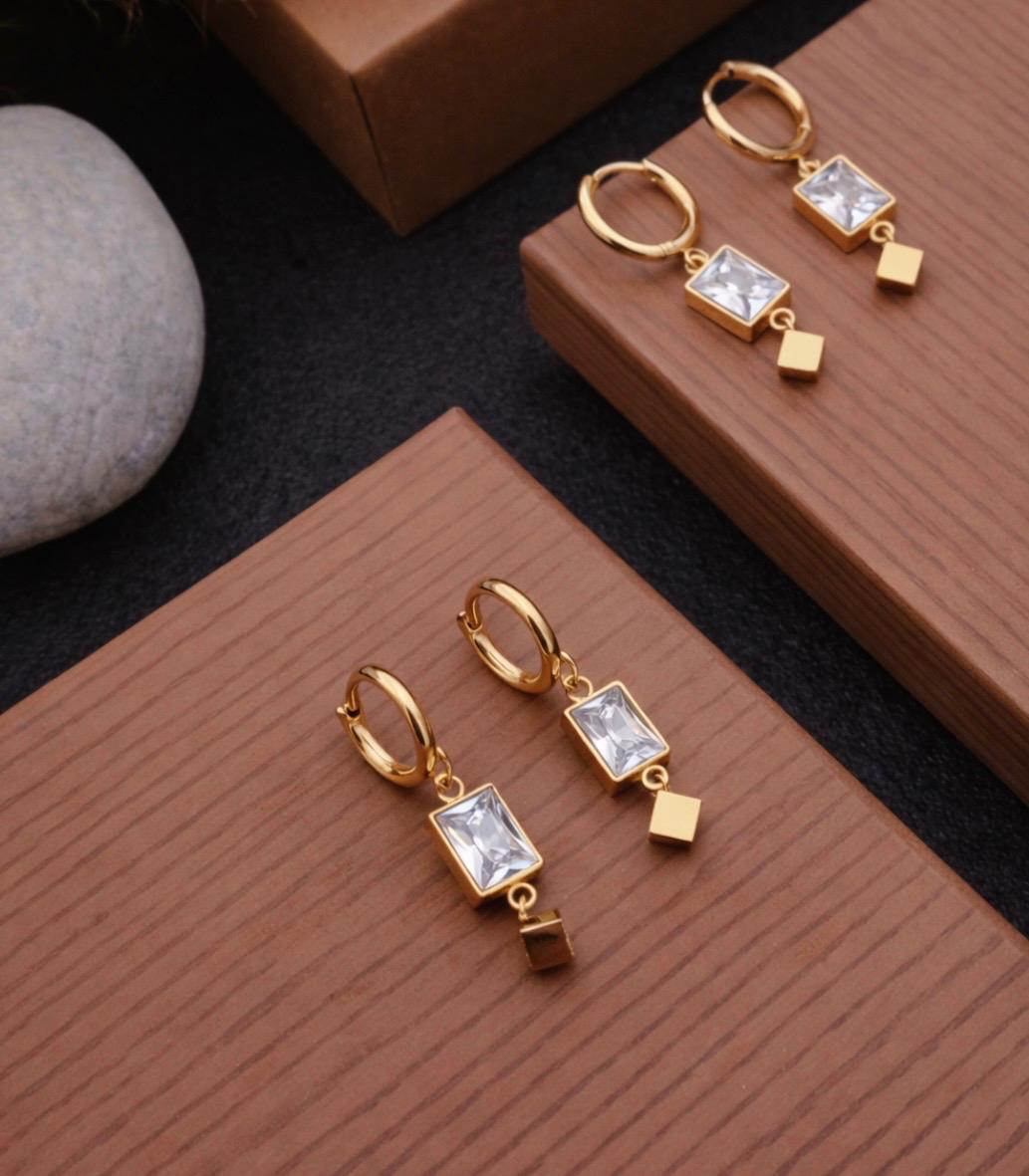 Crystal Cube Drop Earrings